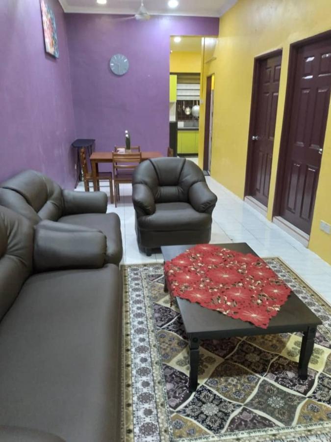 D'Illahs Homestay Άλορ Σταρ Εξωτερικό φωτογραφία